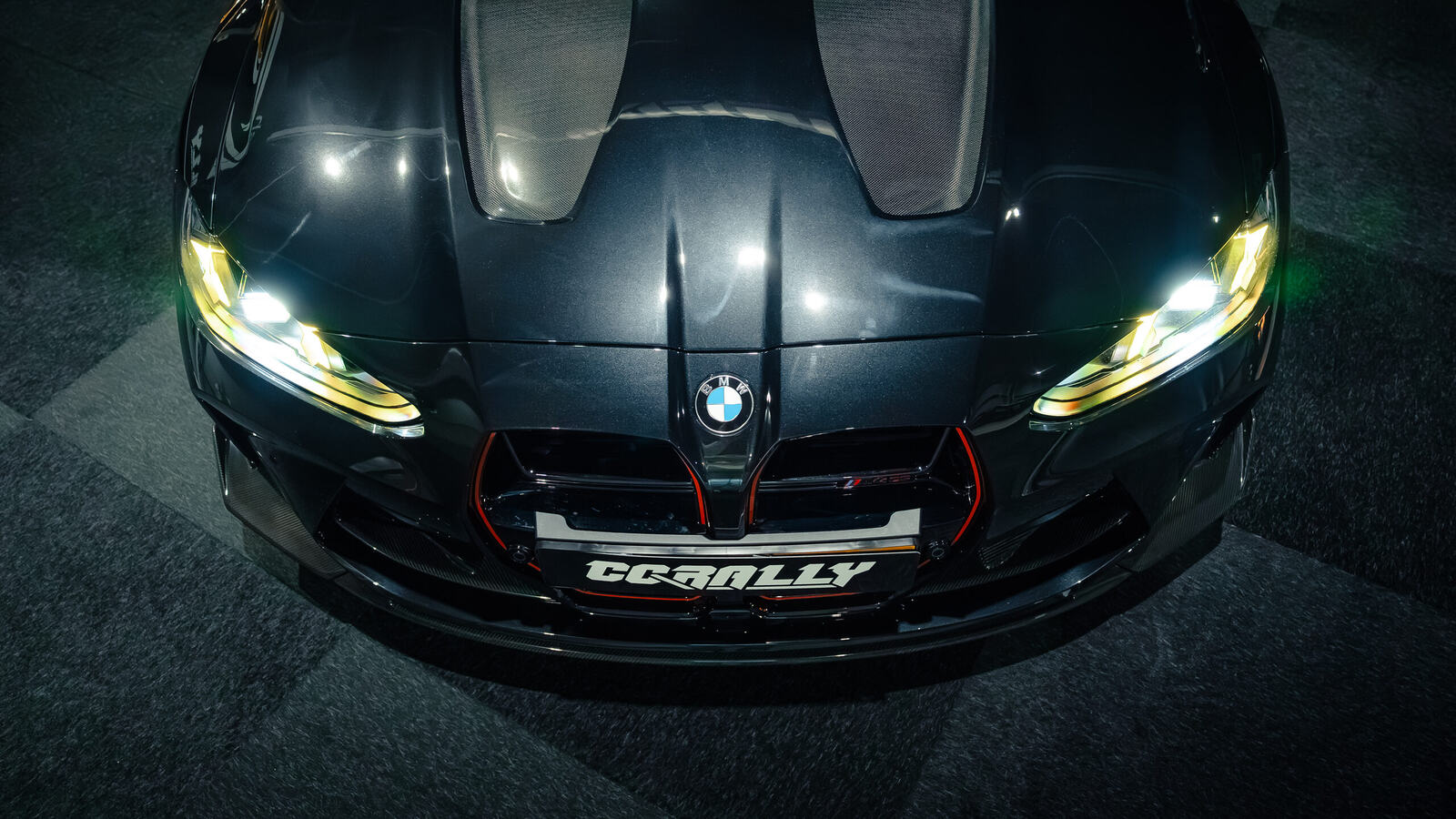 BMW M4 with a CCRally plate: your own car on a CCRally rally